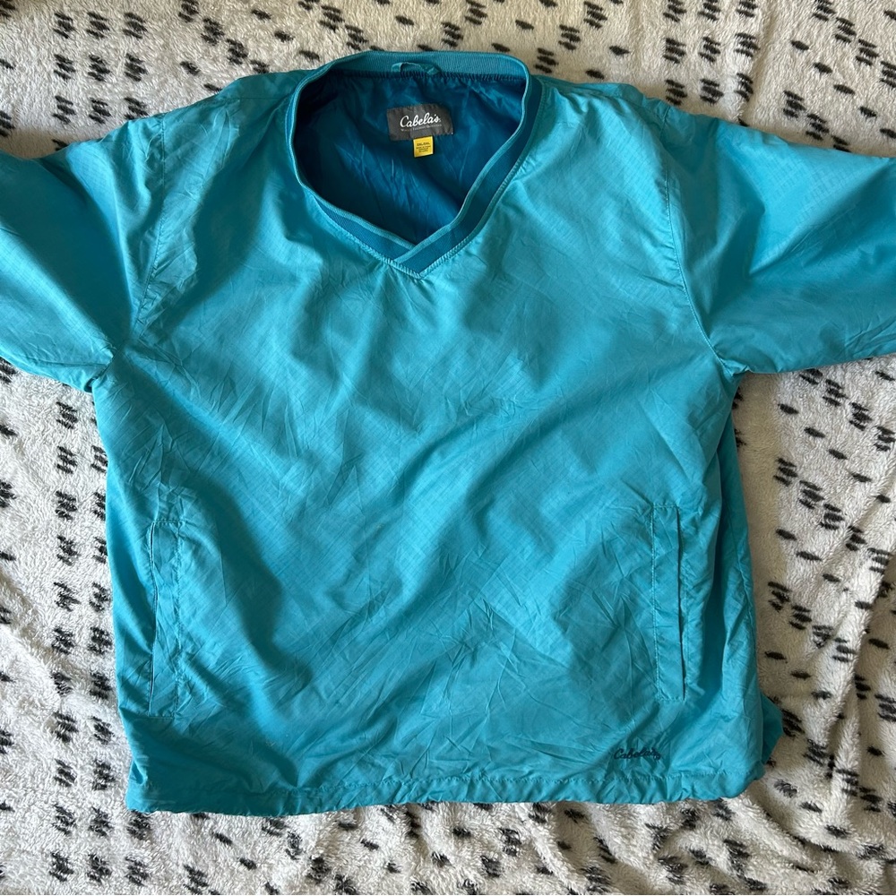 Used XXL Cabela’s Light Blue Nylon Pullover